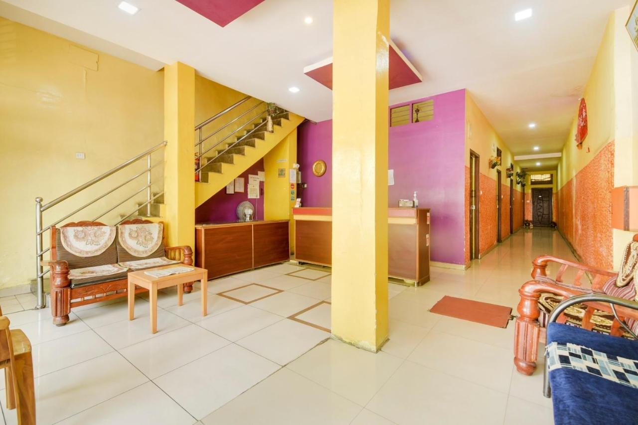 Vaccinated Staff- SPOT ON 74228 Galaxy Comforts Hotel Narasimharaja Puram Exterior foto