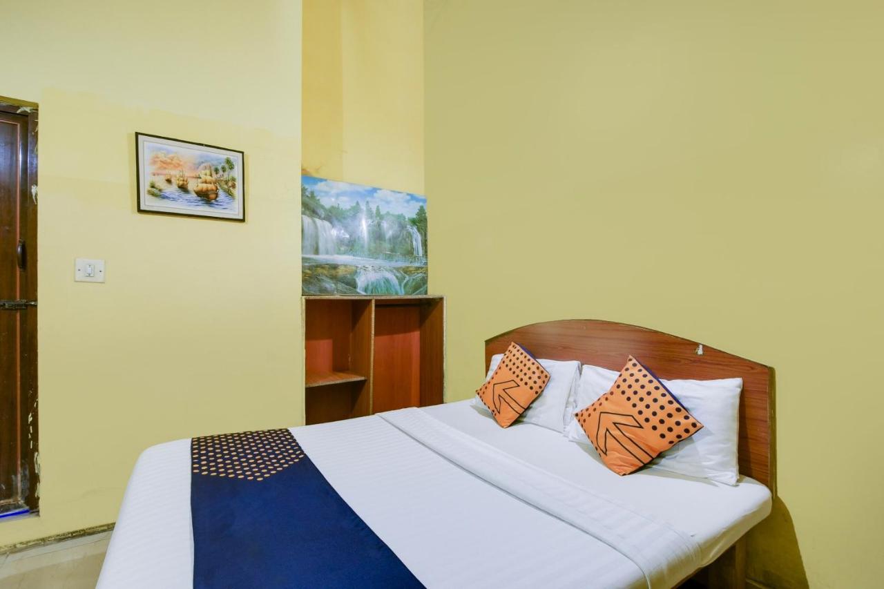 Vaccinated Staff- SPOT ON 74228 Galaxy Comforts Hotel Narasimharaja Puram Exterior foto